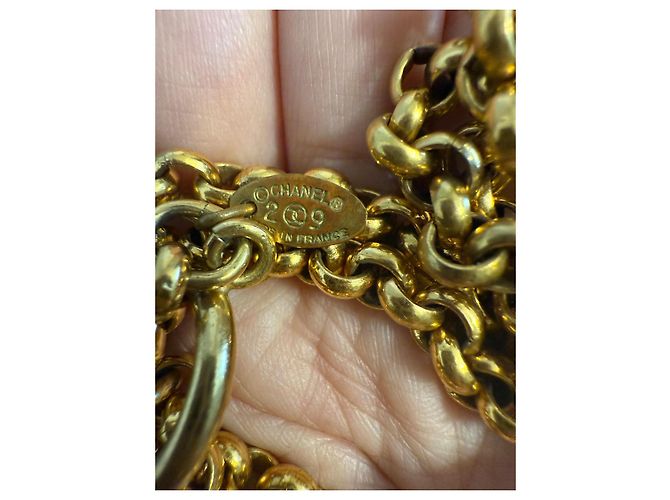Chanel Vintage Large Gold CC Logo Pendant Chain Necklace Gold hardware - view 7