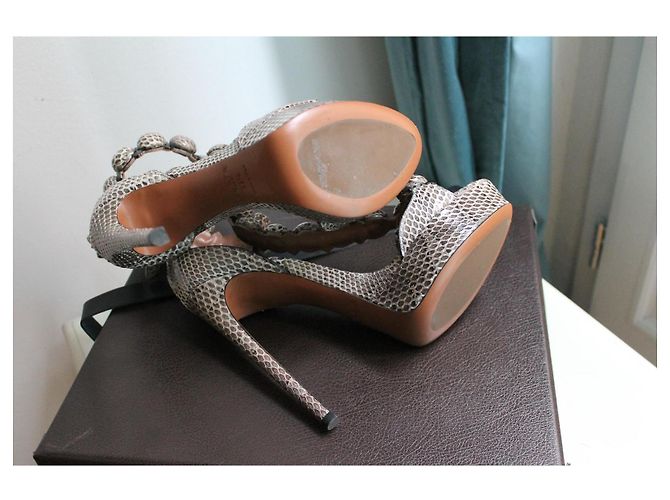 Alaïa Pumps aus exotischem Leder Weiß Grau Beige - Ansicht 11