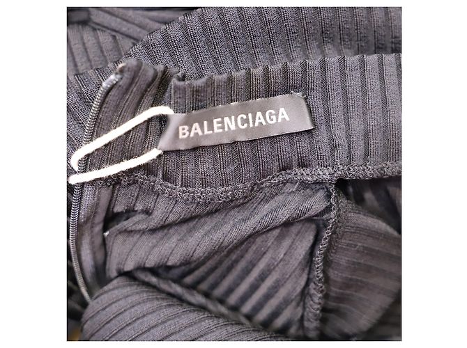 Balenciaga Ripp-Turtleneck-Maxikleid aus schwarzer Viskose - Ansicht 6
