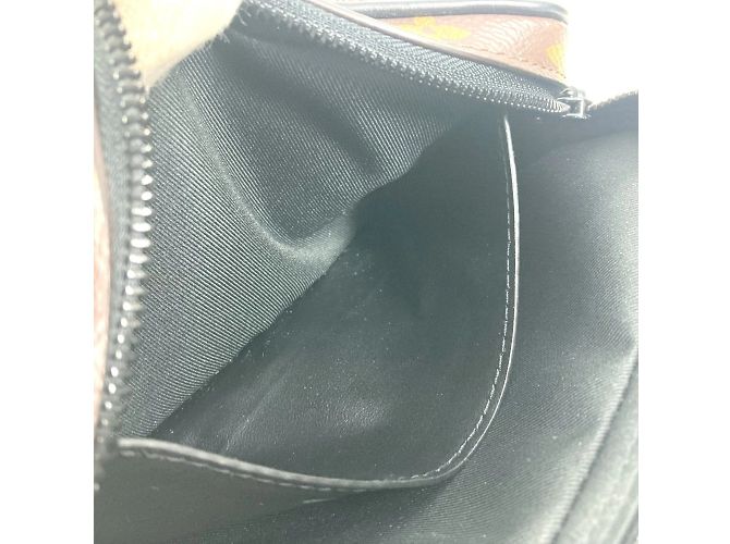 Borsa Clutch Volga Monogramma Solare Louis Vuitton Marrone Nero Arancione - vista 9