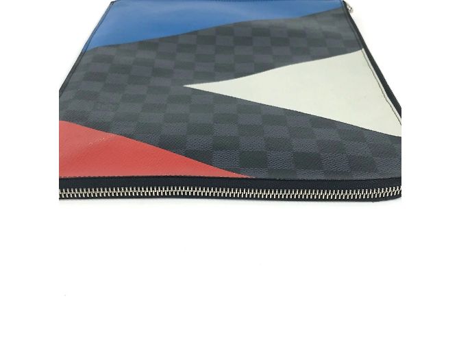 Borsa Pochette Jour GM Damier Graphite di Louis Vuitton America's Cup Nero Bianco Rosso - vista 5