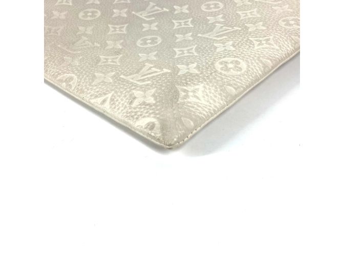 Pochette A4 Monogram Taurillon Louis Vuitton Bianco - vista 4