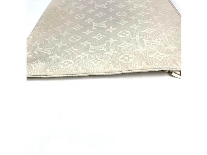Pochette A4 Monogram Taurillon Louis Vuitton Bianco - vista 5