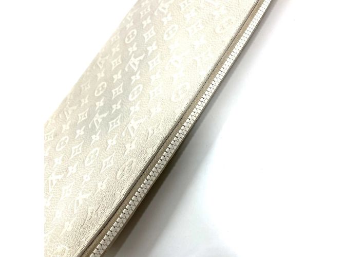 Pochette A4 Monogram Taurillon Louis Vuitton Bianco - vista 7