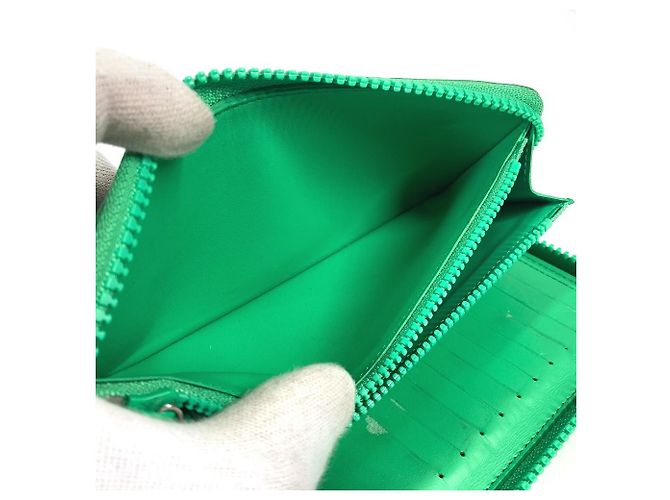 Cartera larga de cuero Taurillon verde Louis Vuitton - vista 13