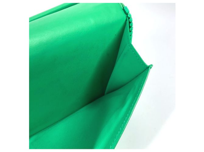 Cartera larga de cuero Taurillon verde Louis Vuitton - vista 17