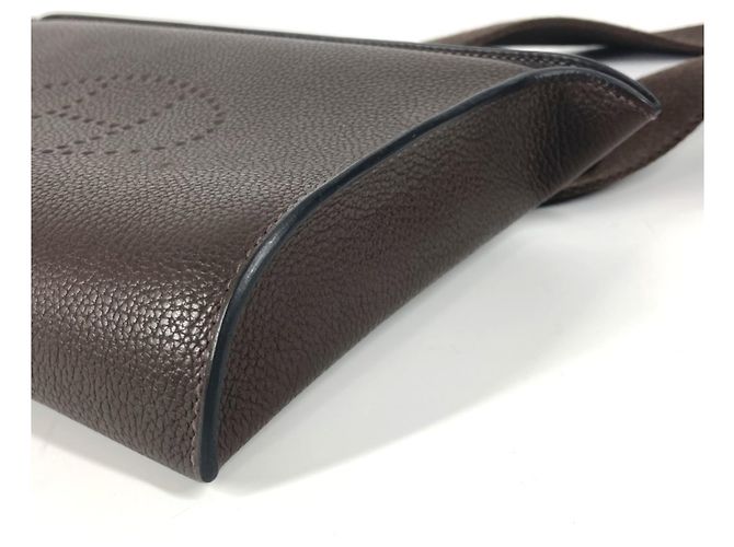 Hermès Borsa a spalla Pochette in pelle Togo Hermes Marrone scuro - vista 6