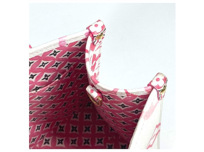 Louis Vuitton Monogram On Go PM Tasche am Pool Pink Weiß - Ansicht 12