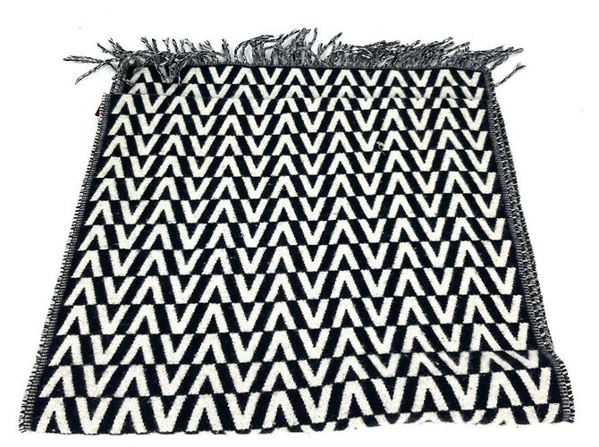 Valentino Bicolor Cashmere Schal mit Fransen Schwarz Weiß - Ansicht 5