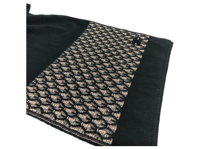 Schwarzer Schal von Chanel - Ansicht 3