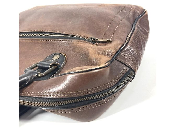 Borsa tote Louis Vuitton M92532 Utah Yulong Marrone - vista 9
