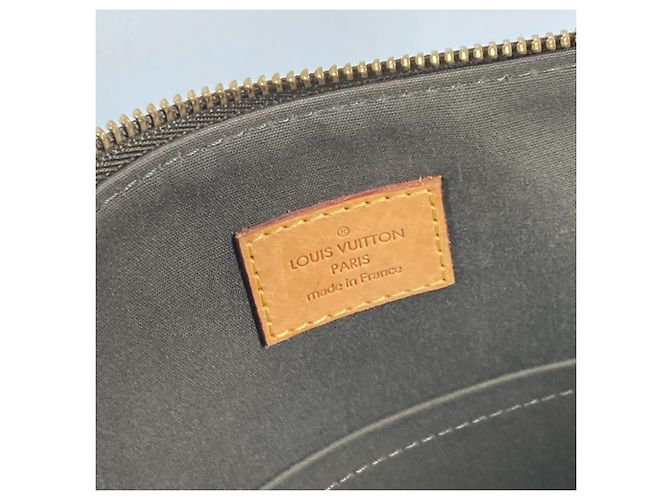 Borsa Tote Louis Vuitton Monogram Vernis Bellevue GM Cachi - vista 15