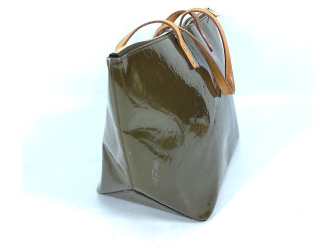 Borsa Tote Louis Vuitton Monogram Vernis Bellevue GM Cachi - vista 3