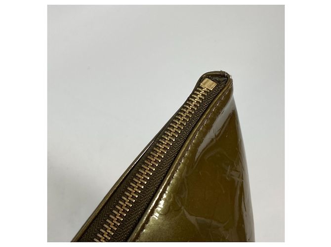 Borsa Tote Louis Vuitton Monogram Vernis Bellevue GM Cachi - vista 9