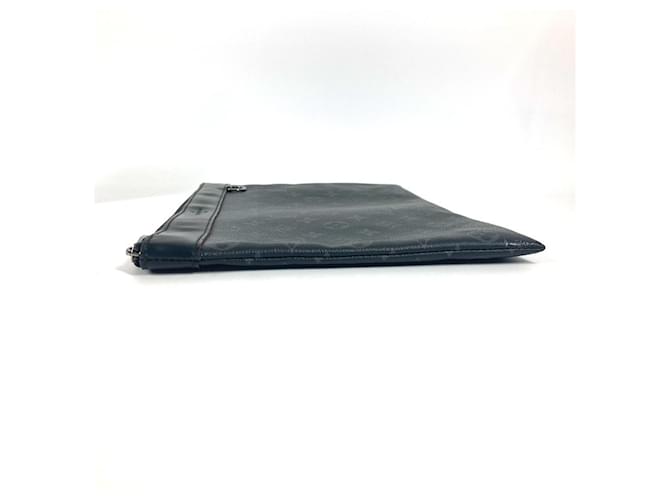 Borsa Pochette Discovery Monogram Eclipse di Louis Vuitton Nero Monogramma - vista 3