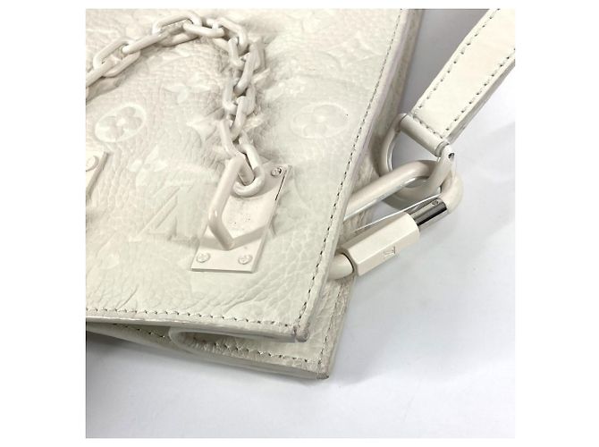 Borsa Sac Plat in Taurillon Monogram Louis Vuitton Bianco - vista 11
