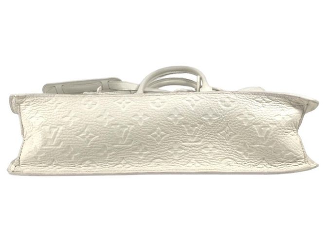 Borsa Sac Plat in Taurillon Monogram Louis Vuitton Bianco - vista 3