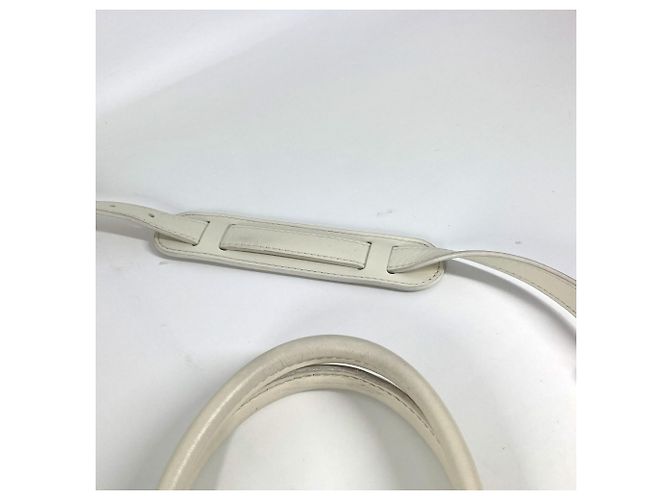 Borsa Sac Plat in Taurillon Monogram Louis Vuitton Bianco - vista 8