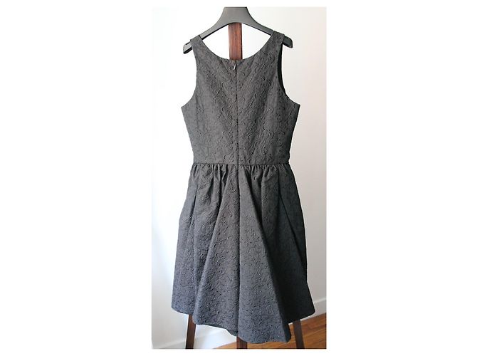 Abito Alaïa nero in cotone con ricami floreali - vista 8