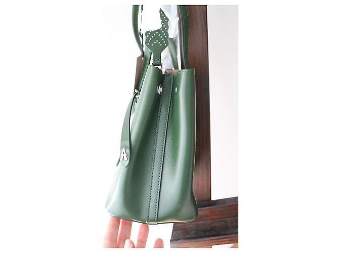 Borsa Alaïa Mina in pelle verde - vista 16