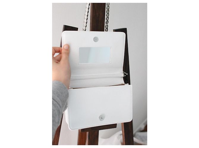 Borsa Alaïa in pelle bianca Bianco - vista 14