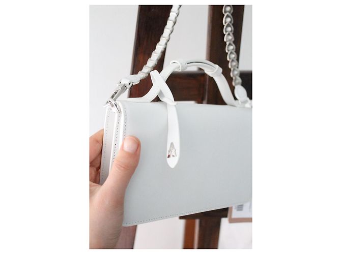 Borsa Alaïa in pelle bianca Bianco - vista 17