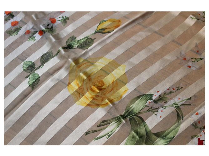 Foulard Dior in seta rosso e giallo floreale - vista 7