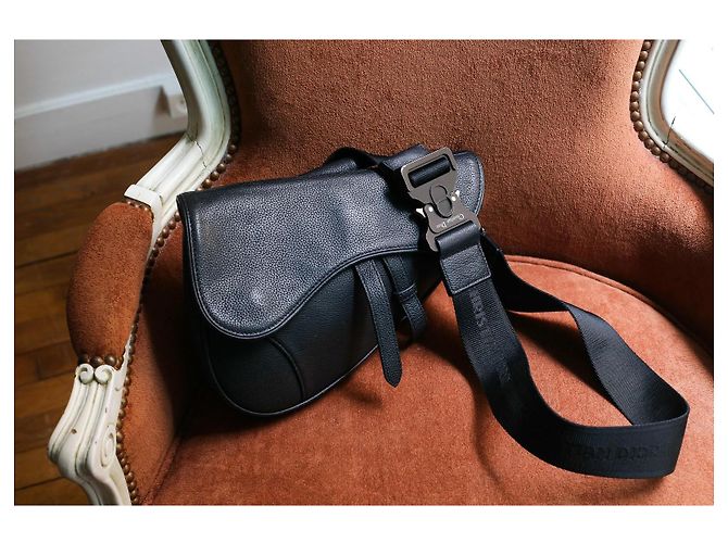 Borsa Christian Dior Saddle in pelle grana nera Nero - vista 2
