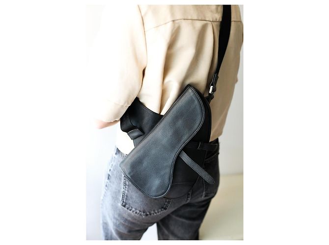 Borsa Christian Dior Saddle in pelle grana nera Nero - vista 7