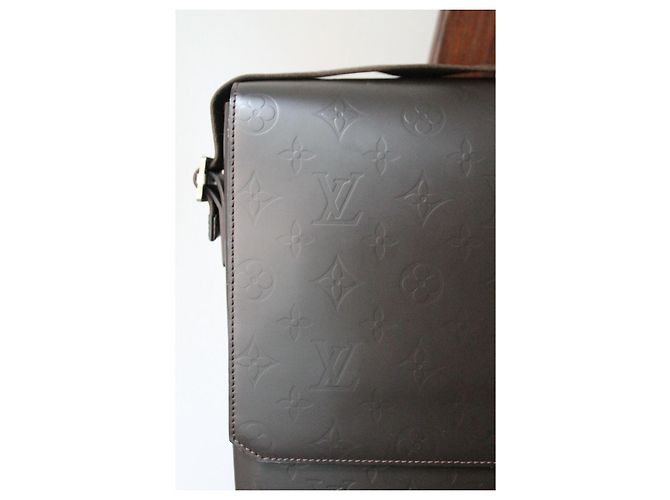 Louis Vuitton Borsa a Spalla Fonzie in Pelle Marrone Monogramma - vista 3