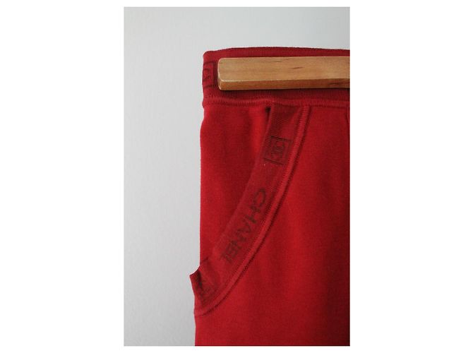 Chanel Pantalones, leggings Roja - vista 2
