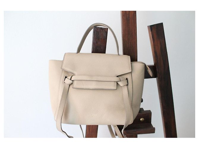 Borsa Céline Nano Belt in pelle grana taupe Beige - vista 3