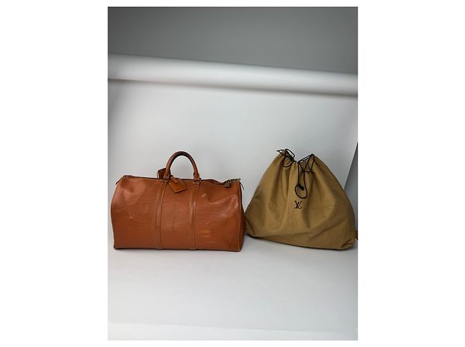 Keepall Borsa da viaggio vintage Louis Vuitton in pelle EPI marrone arancione - vista 15