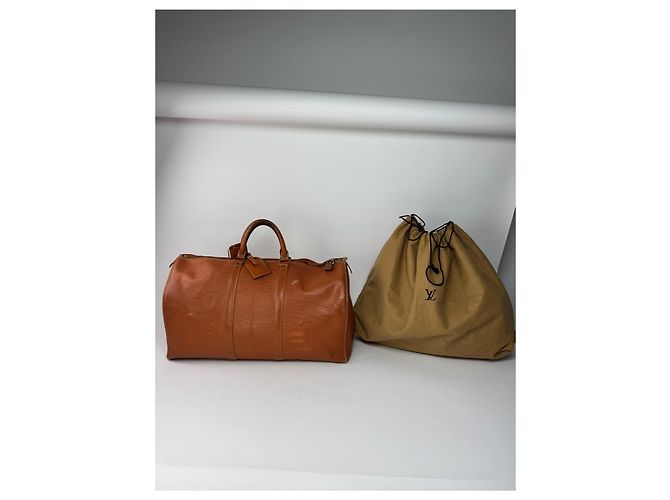 Keepall Borsa da viaggio vintage Louis Vuitton in pelle EPI marrone arancione - vista 9