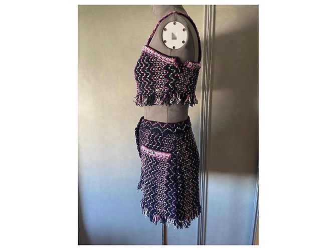 Conjunto Chanel de tweed com crop top e mini short rosa Multicor - vista 6