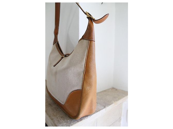 Bolso de mano Hermès Trim de lona beige y cuero camello - vista 7