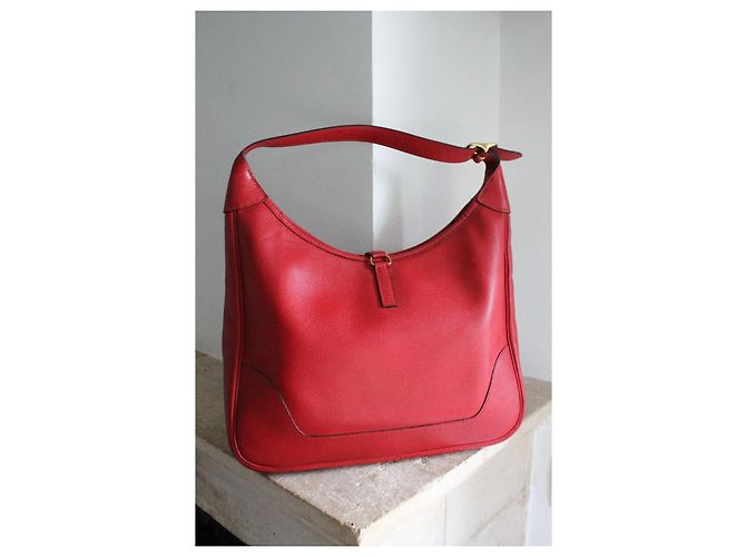 Borsa a mano Hermès Trim in pelle rossa granulata con finiture oro Rosso - vista 4