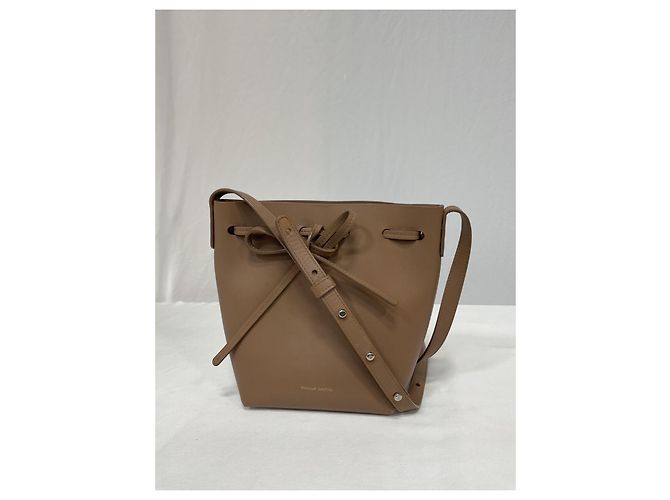 Sac seau mini Mansur Gavriel en cuir beige - vue 11