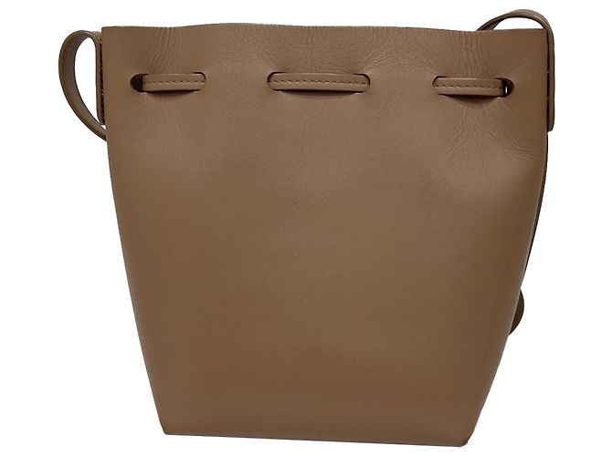 Sac seau mini Mansur Gavriel en cuir beige - vue 9