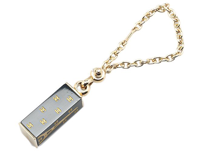 Charm per borsa Torre Eiffel in smalto nero Chanel - vista 2