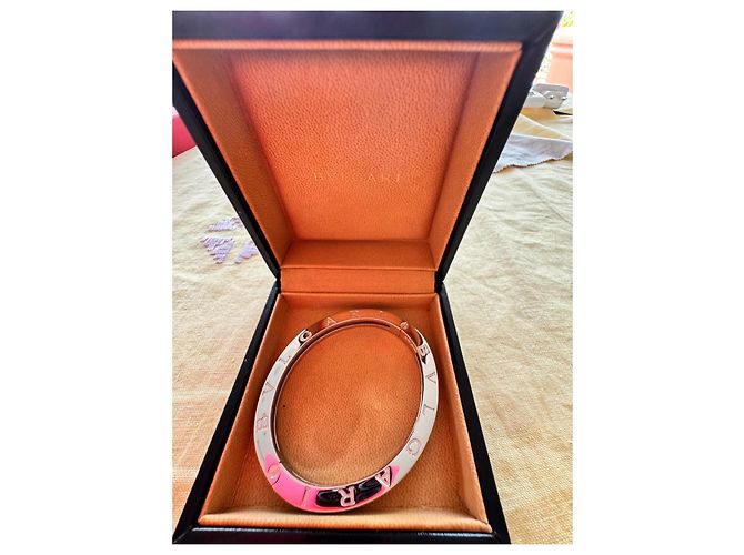 Bracciale Bulgari B.Zero1 in oro bianco e pavé di diamanti - vista 5