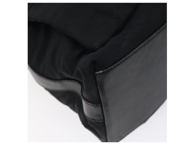 Borsa a spalla Salvatore Ferragamo in nylon nero Auth 121472 - vista 14