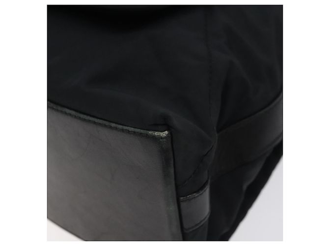 Borsa a spalla Salvatore Ferragamo in nylon nero Auth 121472 - vista 15