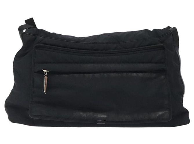 Borsa a spalla Salvatore Ferragamo in nylon nero Auth 121472 - vista 2