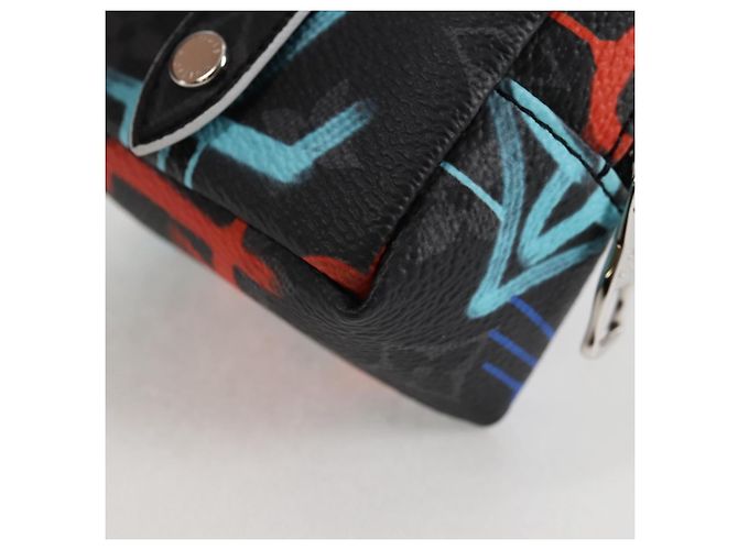LOUIS VUITTON Eclipse Graffiti Portachiavi Pouch Quadrato M00969 Auth 117679AM Monogramma - vista 16