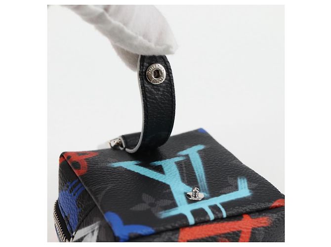 LOUIS VUITTON Eclipse Graffiti Portachiavi Pouch Quadrato M00969 Auth 117679AM Monogramma - vista 8