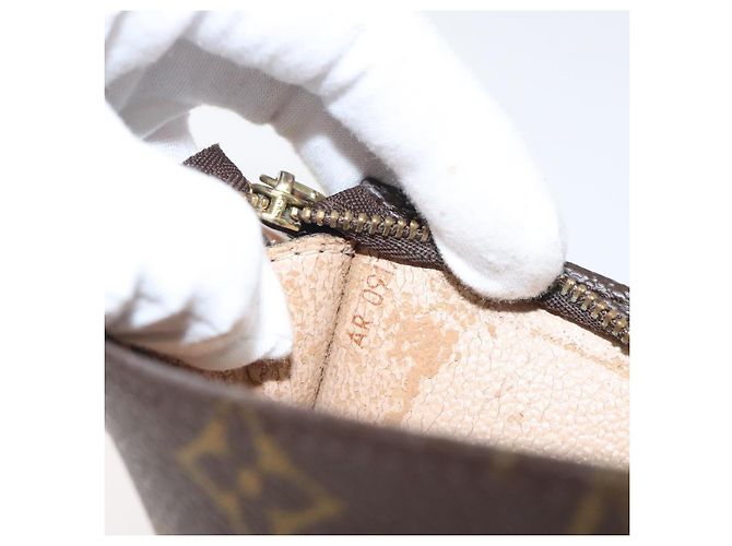 LOUIS VUITTON Monogram Bucket PM Pochette Accessorio LV Auth th6029 Monogramma - vista 12