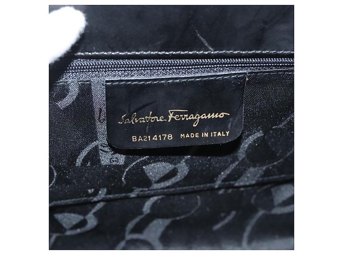 Borsa a mano in pelle Vala 2 vie nera e oro di Salvatore Ferragamo Auth gh079 Nero D'oro - vista 11
