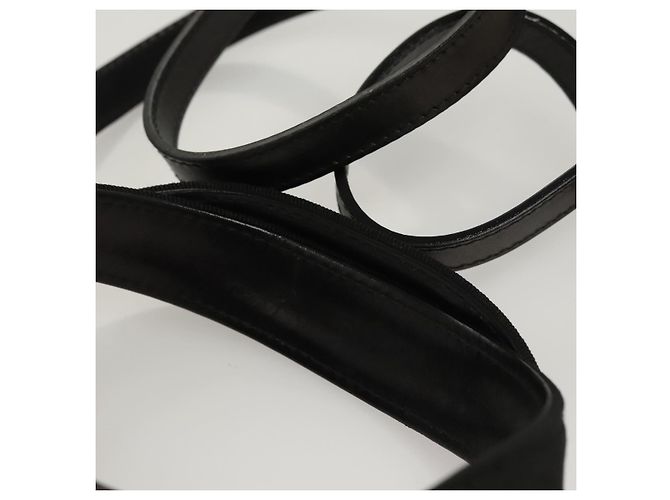 Borsa a mano in pelle Vala 2 vie nera e oro di Salvatore Ferragamo Auth gh079 Nero D'oro - vista 14