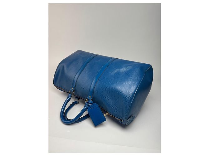 Keepall Borsa da viaggio vintage Louis Vuitton in pelle EPI blu - vista 4